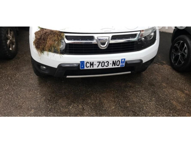 Руль Dacia Duster   -  года 484002663R, 484002663R      