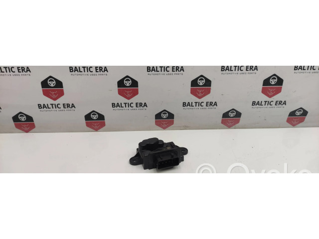 Блок управления 33040J5000, 495086337   KIA Stinger