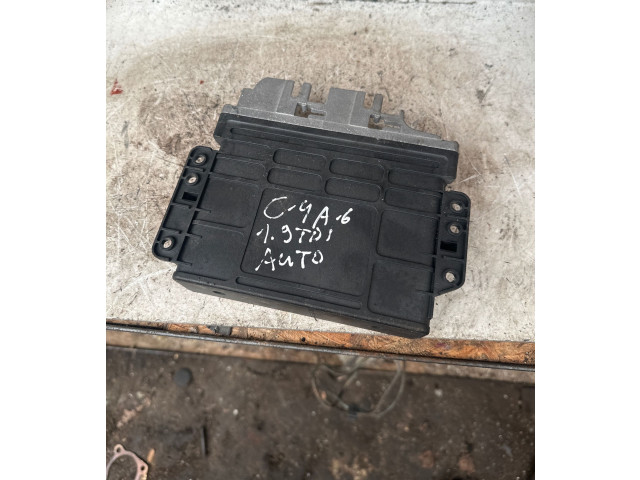Блок управления коробкой передач 01N927733AC   Audi A6 S6 C4 4A