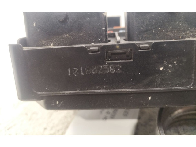 Pojistková skříňka Řídící jednotka BSM 9656593780   Peugeot 407 2006