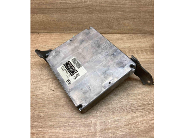 Řídící jednotka 8966105690, MB1758006325   Toyota Avensis T250 2003