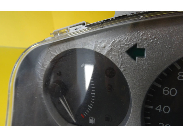Панель приборов MR233049   Mitsubishi Colt       