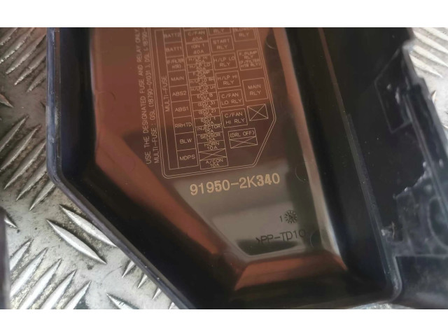   Pojistková skříňka 919502K340   KIA Soul 2008