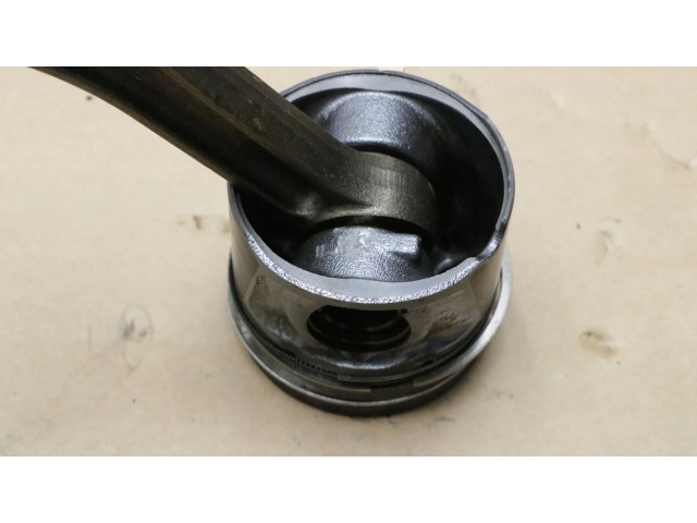 Píst H268X, 00730207   Land Rover Range Rover Sport L320     
