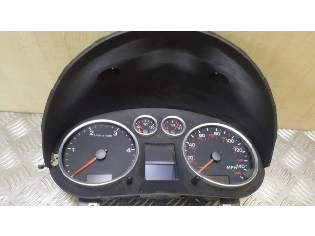 Přístrojová deska  Audi A2 2001 81117994, 110080150009  