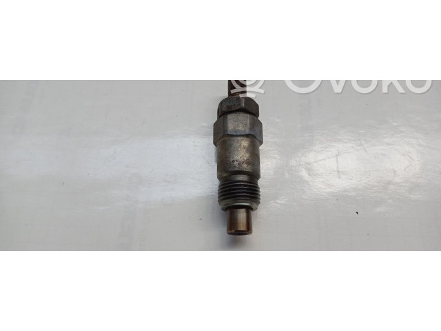 Форсунка 710681    Nissan Patrol Y60   
