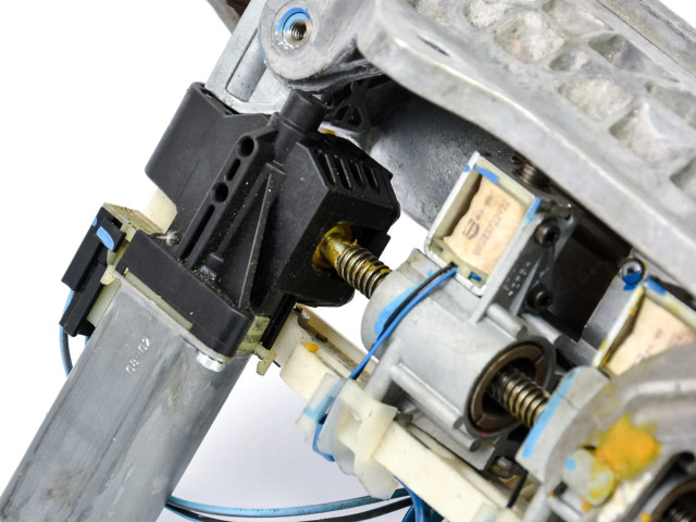    Рулевая рейка QMB501170, 0390203251   Land Rover Range Rover Sport L320 2005-2013 года