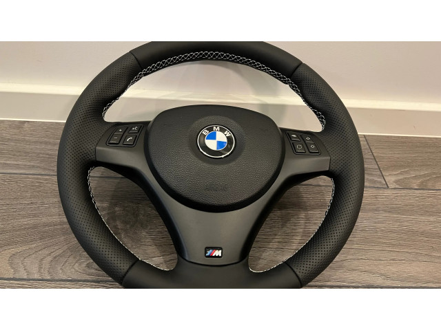 Volant BMW 1 E82 E88 2011   