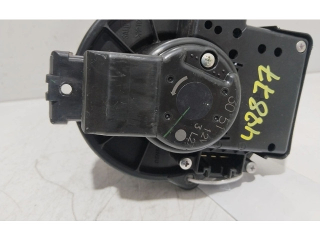 Вентилятор печки    8710374040   Toyota iQ