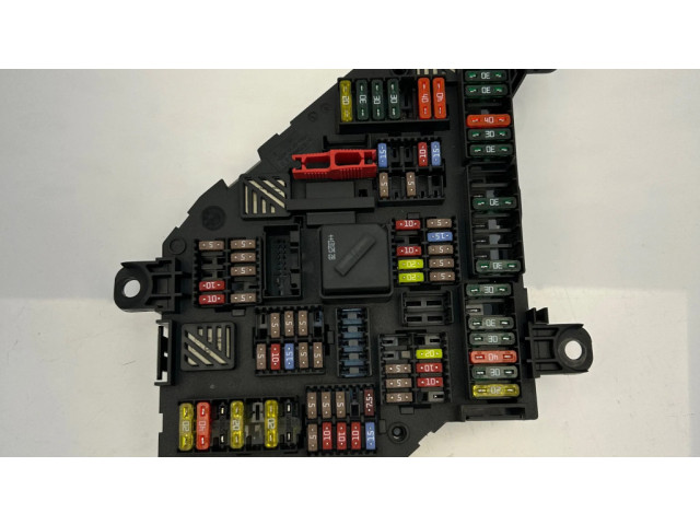 Блок предохранителей 9264924, 04187128   BMW 5 GT F07    