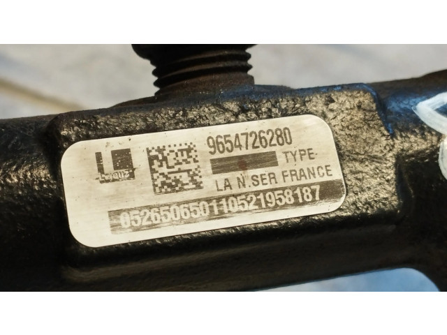 Vstřikovací lišta 9654726280   Ford Focus  pro naftový motor 2.0  