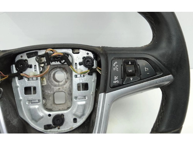 Volant Opel Zafira C 2011 13351029  