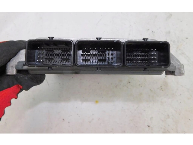 Řídící jednotka 9648237680   Citroen C6 2007