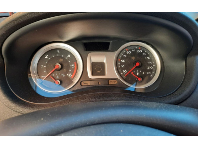 Přístrojová deska  Renault Clio III 2006 8200792845S  