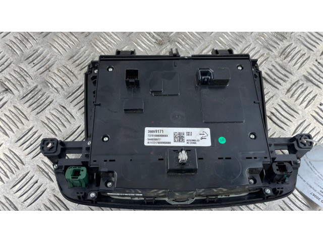 Дисплей    39099171   Opel Insignia B