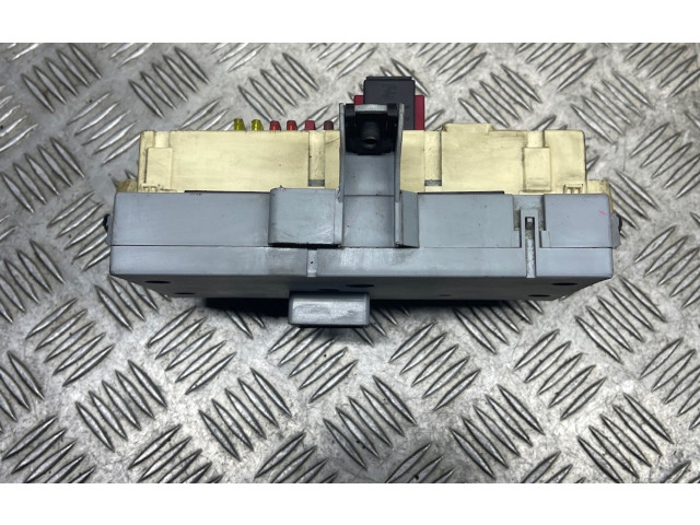 Блок предохранителей 51755127, 501209830   Fiat Stilo 2002