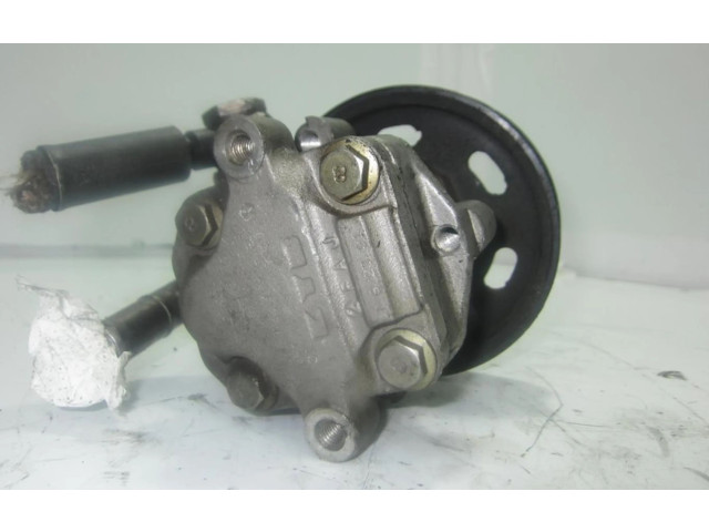Насос усилителя руля 038145255B   Skoda Octavia Mk2 (1Z) 