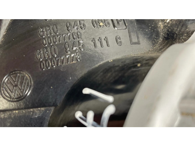 Задний фонарь левый сзади 6R0945095P, 6R0945095    Volkswagen Cross Polo   2009-2018 года