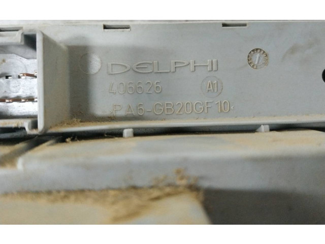 Блок предохранителей 406626   Fiat Doblo    