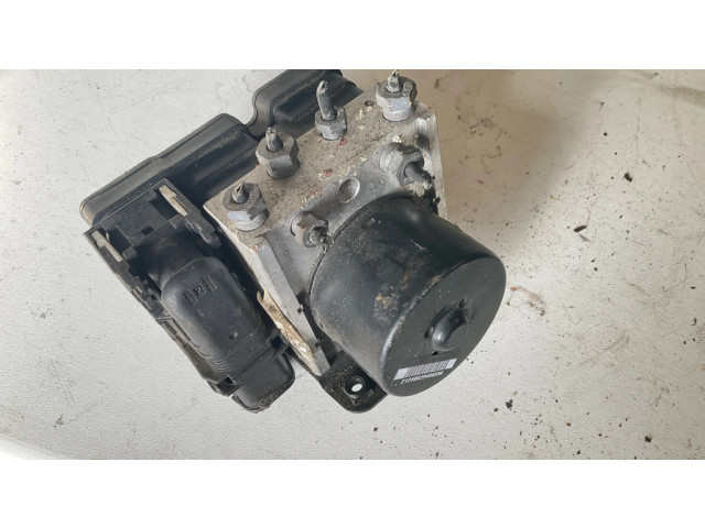 Блок АБС 8V512M110AD, 06210213174   Ford  Fiesta  2009-2012 года