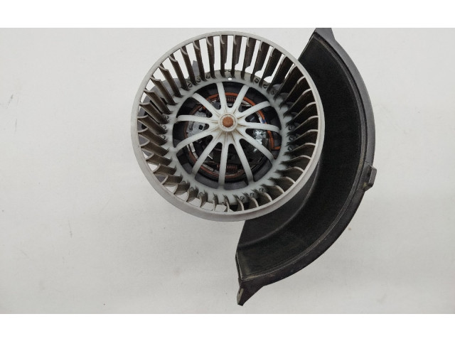 Вентилятор печки    7L0820021Q   Volkswagen Touareg I