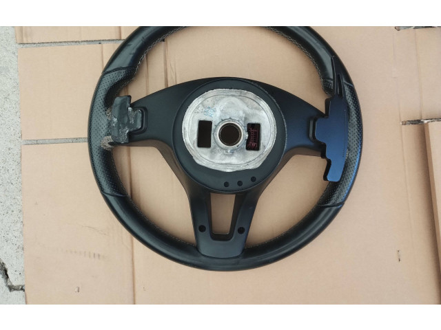 Volant Mercedes-Benz CLA C117 X117 W117 2015 0007  