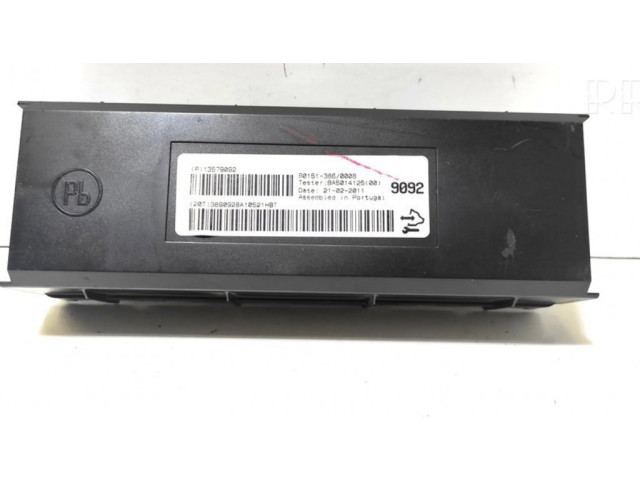 Блок управления 13579092   Opel Meriva B