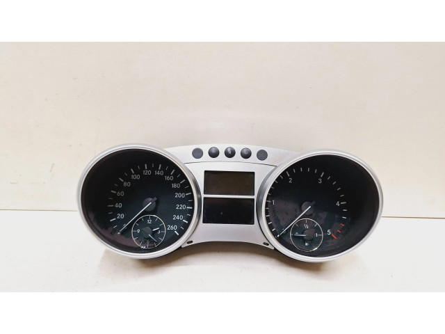Панель приборов A2C53168071, A2C53140443   Mercedes-Benz R W251       