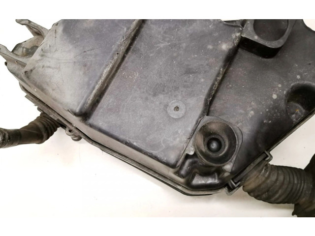   Pojistková skříňka    Volkswagen Touareg  2003