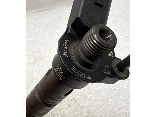 Форсунка 8514151    BMW 5 G30 G31   