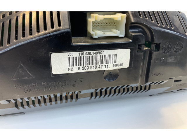 Панель приборов A2095404211, 110080140020   Mercedes-Benz CLK A209 C209       
