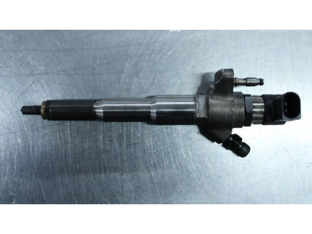 Vstřikovač 166009567R   Nissan Navara D23     