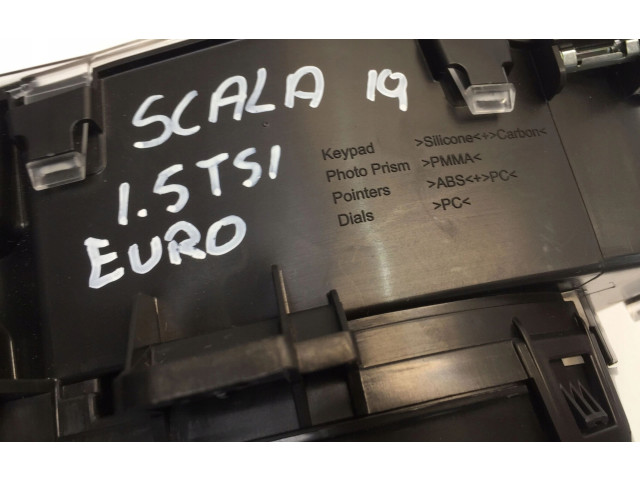 Přístrojová deska  Skoda Scala 2020 654920740  