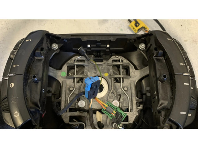 Volant Citroen C4 I 2005   