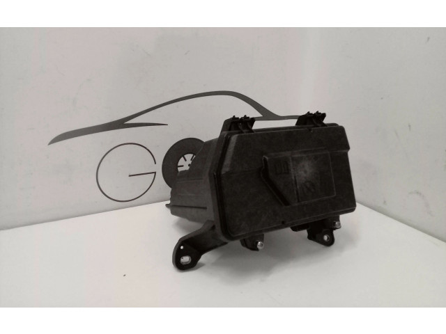   Pojistková skříňka A2065400200   Mercedes-Benz E W214 2024
