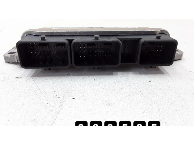 Řídící jednotka 2700hdi 215853364a 965870   Citroen C6 2006
