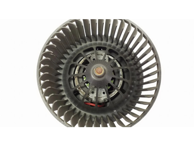 Вентилятор печки    AV6N18456DA   Ford Focus