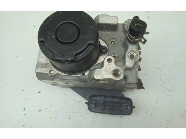 Jednotka ABS 1338005500   Lexus IS 200-300 
