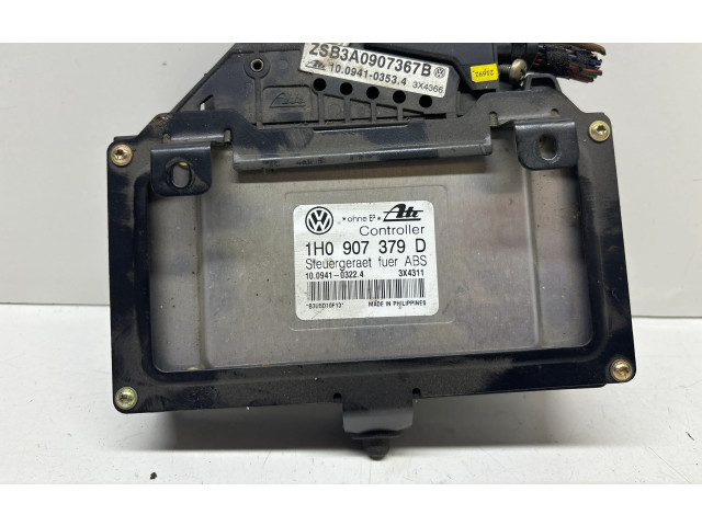 Блок управления АБС 1H0907379D   Volkswagen PASSAT B4