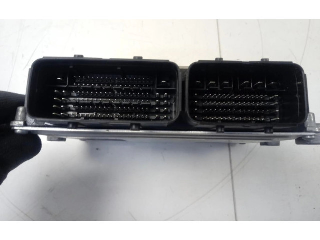 Řídící jednotka 9829598880   Peugeot 2008 I 2019