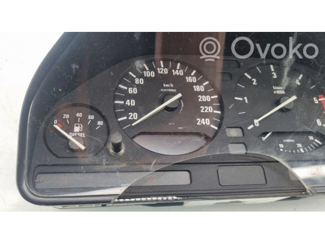 Přístrojová deska  BMW 5 E34 1991 8359355, 62118359355  