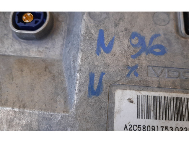 Дисплей    A1729003904   Mercedes-Benz SLC R172