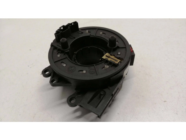 Подрулевой шлейф SRS 83774889, 01404017   BMW 5 E39