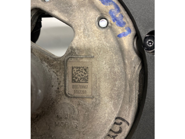 Volant Jeep Grand Cherokee WL 2022 00070447, 0182201  