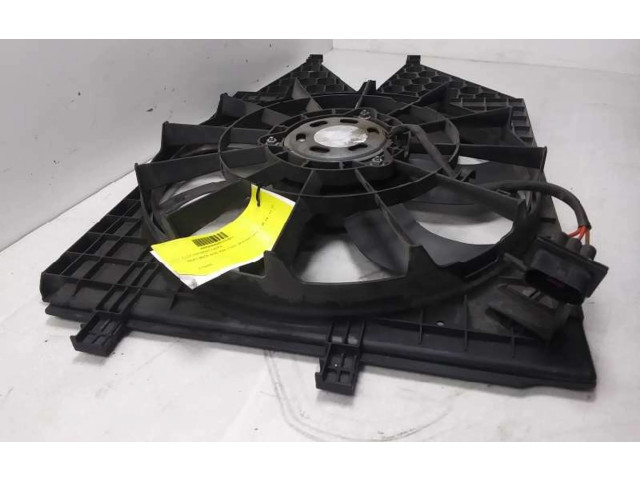 Вентилятор радиатора     6R0121207A    Seat Ibiza IV (6J,6P) 