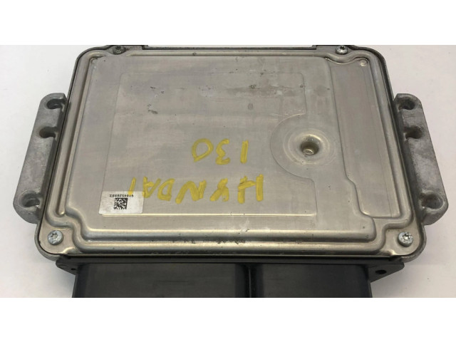 Řídící jednotka 391112A943, 0281019551   Hyundai i30 2012