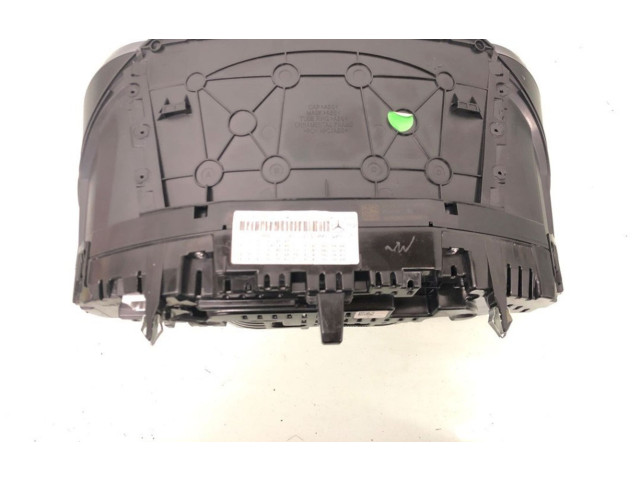 Přístrojová deska  Mercedes-Benz C W205 2016 A2059003318, A2059003318  