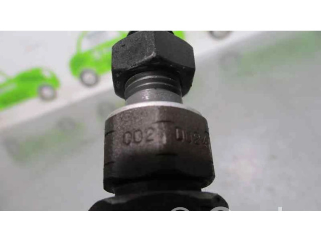 Vstřikovač 002EU03, 002DU24   Hyundai H-100  pro naftový motor 2.5 D 4BH 