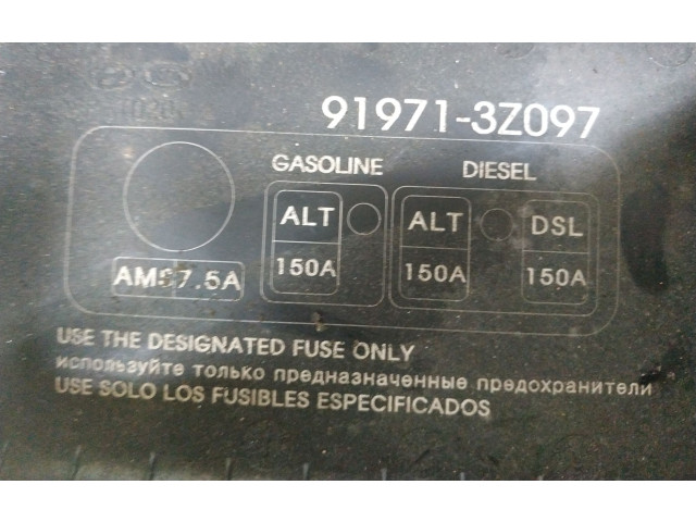   Pojistková skříňka 919713Z097   Hyundai i40 2012