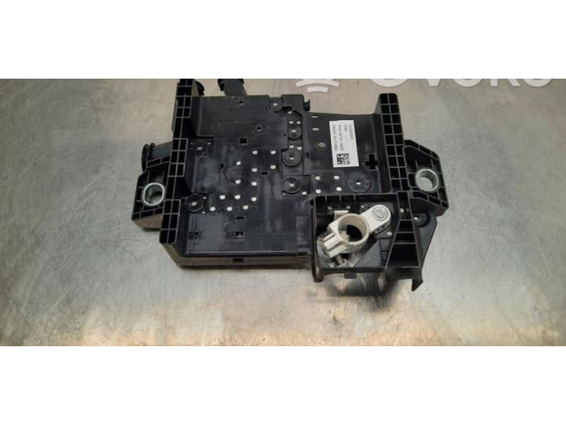  Pojistková skříňka 32359306   Volvo XC40 2021